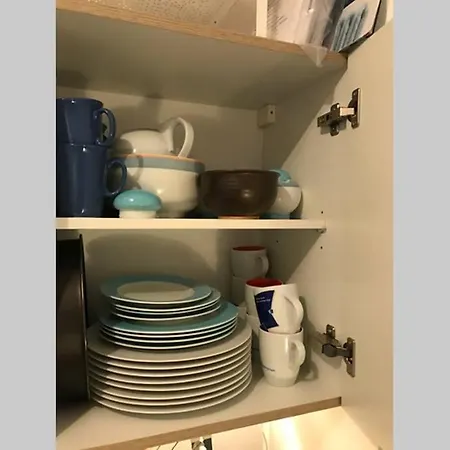 Sonnig, Modern, Zentral Mit Parkhaus Nebenan Checkin123