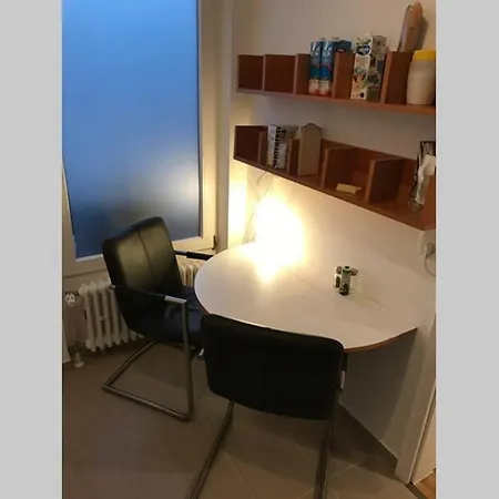 Sonnig, Modern, Zentral Mit Parkhaus Nebenan Checkin123 아파트 비스바덴