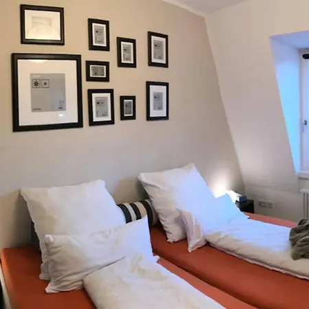 Sonnig, Modern, Zentral Mit Parkhaus Nebenan Checkin123 아파트 *