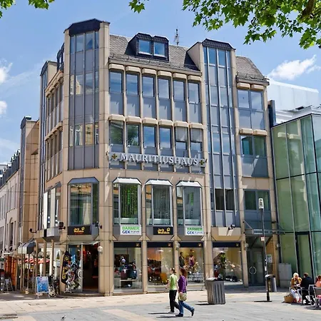 Apartment Sonnig, Modern, Zentral Mit Parkhaus Nebenan Checkin123 Wiesbaden