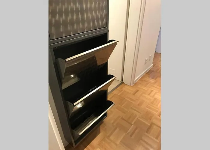 Sonnig, Modern, Zentral Mit Parkhaus Nebenan Checkin123 Apartman